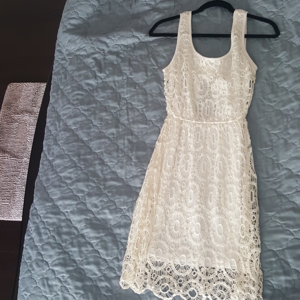 Lauren Conrad cream summer dress